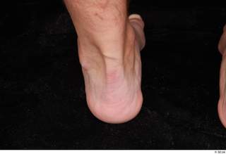 Louis foot nude 0002.jpg